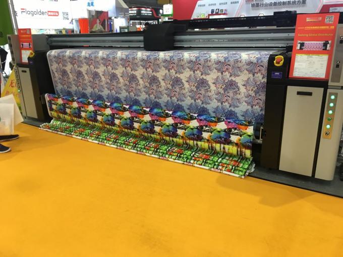 Digital Dye Polyester Textile Sublimation Printing Machine With High Resolution 1