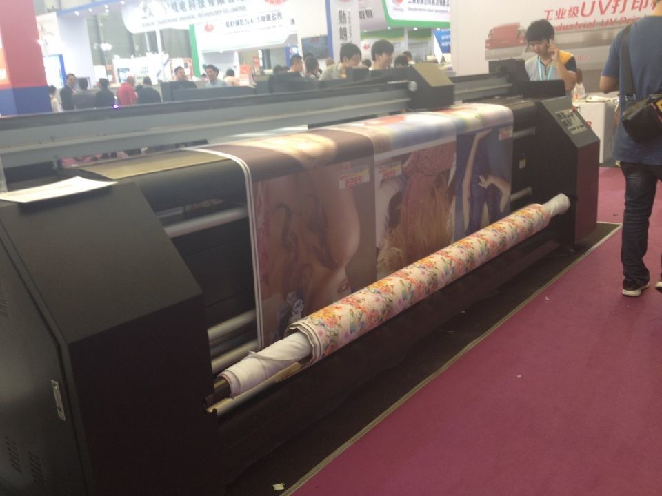 Multicolor Feather Flags Large Format Printing Machine Convenient Maintain