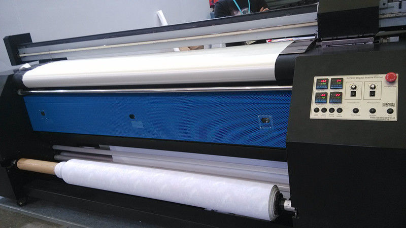 Outdoor Digital Automatic Fabric Printing Machine For Displays Flag / Banner